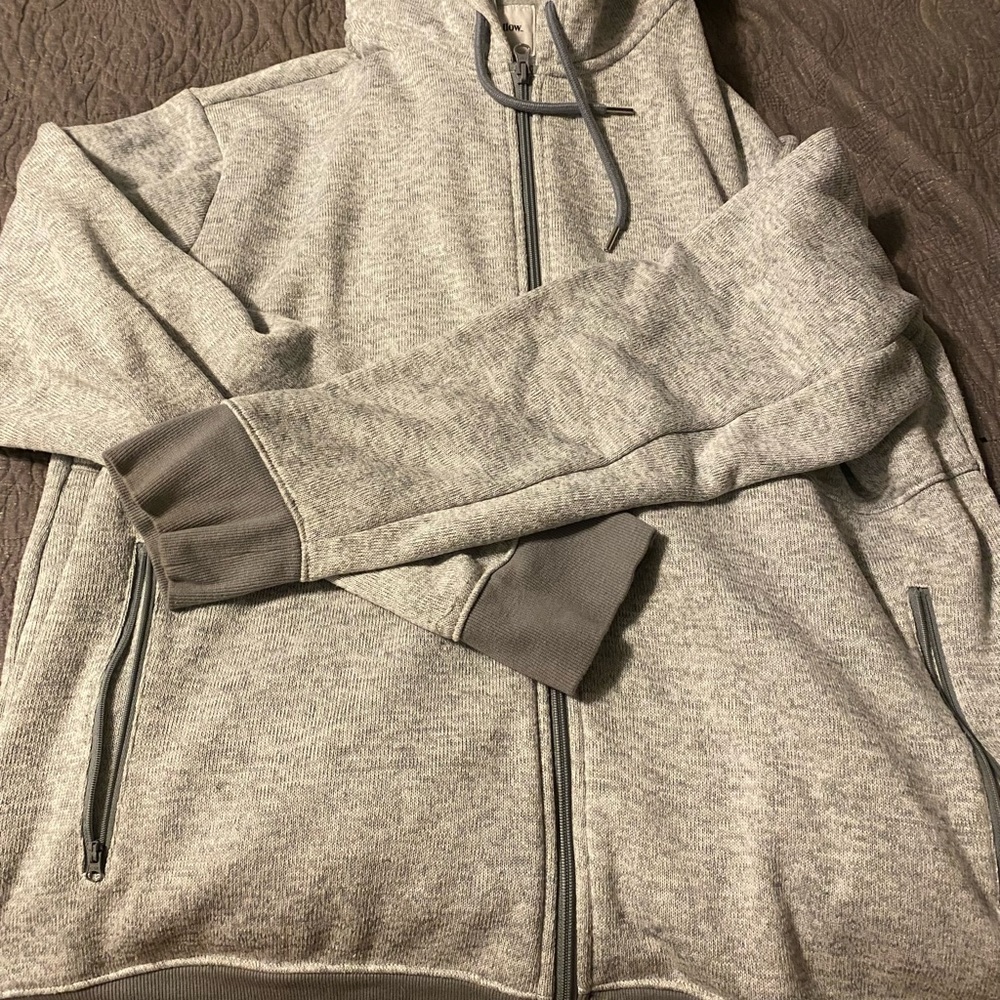 Good Fellow mens gray hoodie